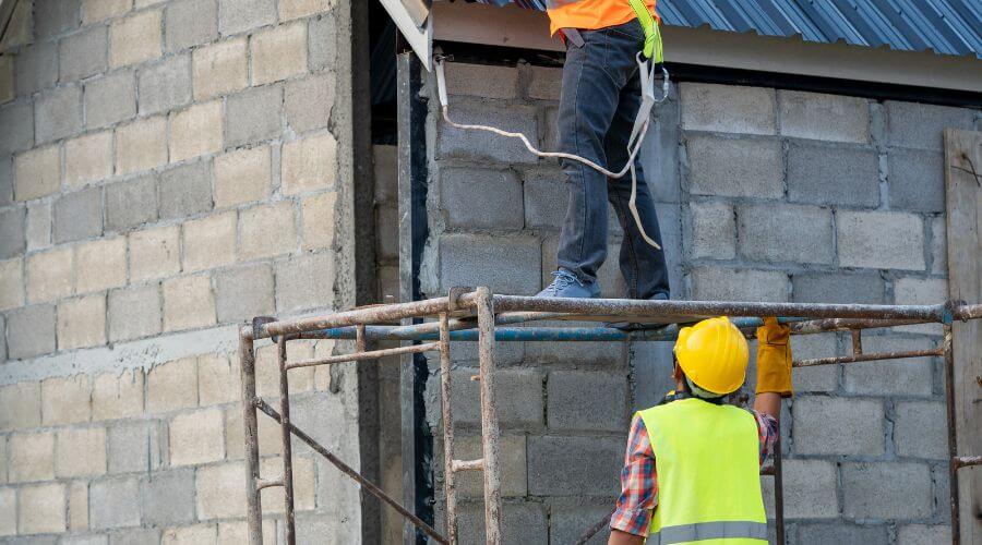 Expert Emergency Roof Repairs services in Edgecomb, ME